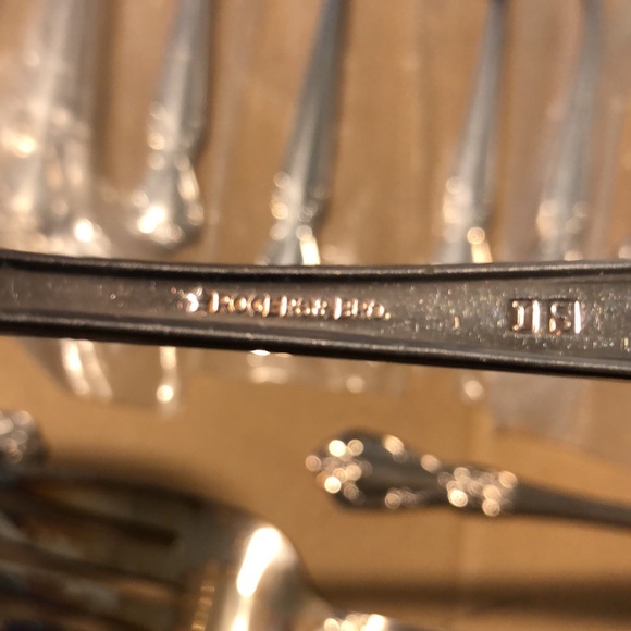 Rogers and brother silverware - Picture 6 of 6